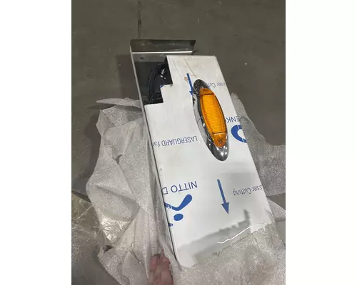 INTERNATIONAL 9400 Body Parts, Misc.