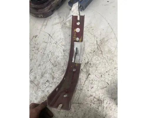 INTERNATIONAL 9400 Brackets, Misc.