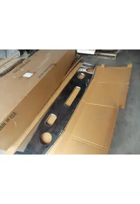 INTERNATIONAL 9400 Bumper Assembly, Front