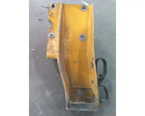 INTERNATIONAL 9400 CAB MOUNT,BRACKET