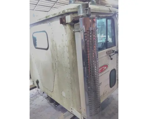 INTERNATIONAL 9400 CAB