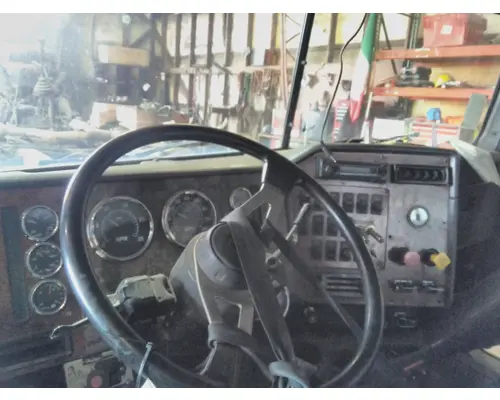 INTERNATIONAL 9400 CAB