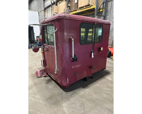 INTERNATIONAL 9400 Cab