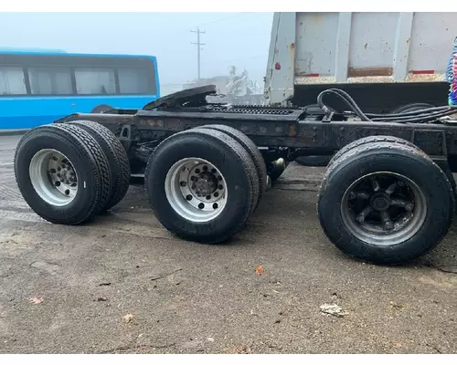INTERNATIONAL 9400 Complete Vehicle
