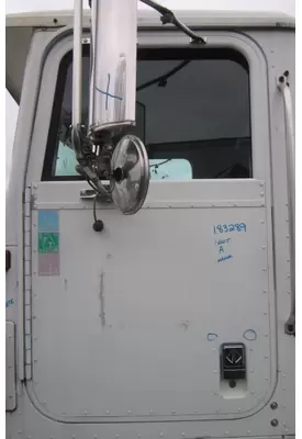 INTERNATIONAL 9400 DOOR ASSEMBLY, FRONT