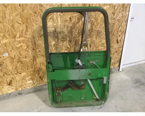 INTERNATIONAL 9400 DOOR-FRONT