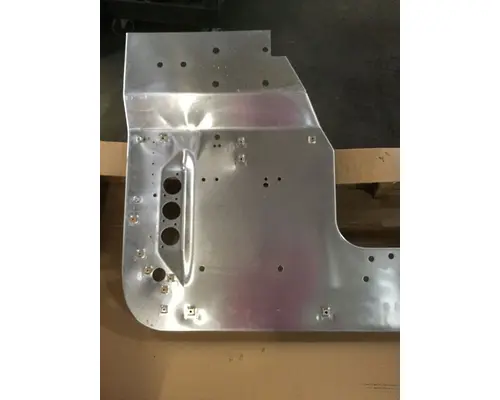 INTERNATIONAL 9400 Dash  Console Switch