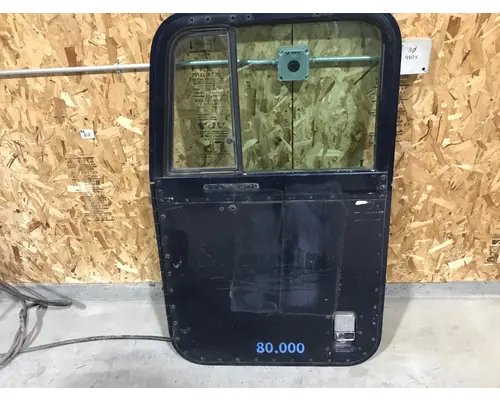 INTERNATIONAL 9400 Door Assembly, Front