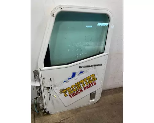 INTERNATIONAL 9400 Door Assembly, Front