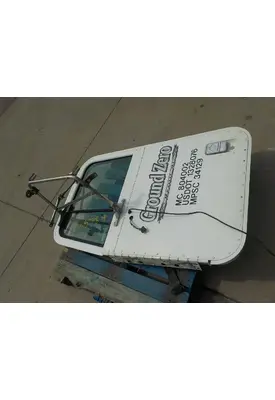 INTERNATIONAL 9400 Door Assembly, Front