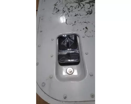 INTERNATIONAL 9400 Door Assembly, Front