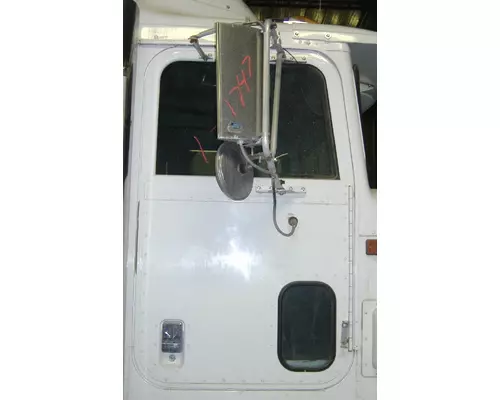 INTERNATIONAL 9400 Door Assembly, Front