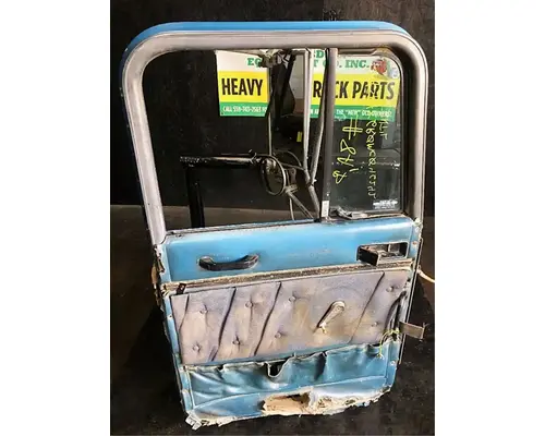 INTERNATIONAL 9400 Door Assembly, Front