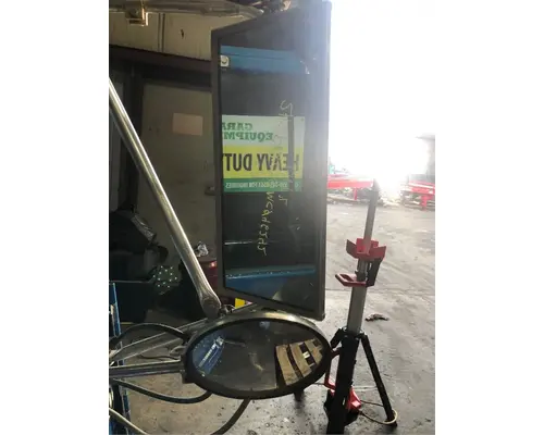 INTERNATIONAL 9400 Door Assembly, Front