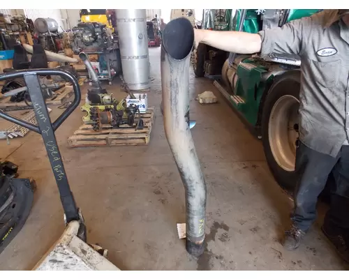 INTERNATIONAL 9400 Exhaust Stack