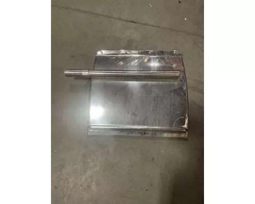 INTERNATIONAL 9400 Fender, Quarter