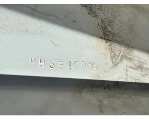 INTERNATIONAL 9400 Fender Extension