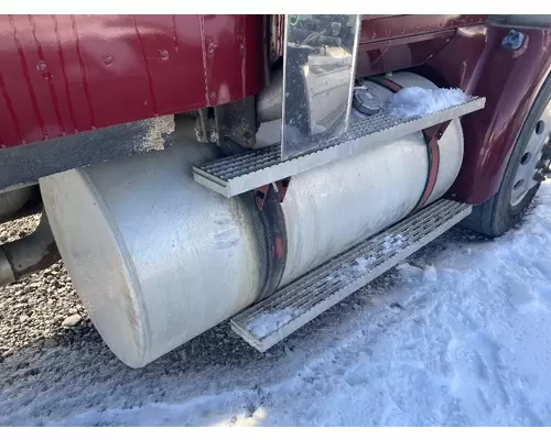 INTERNATIONAL 9400 Fuel Tank