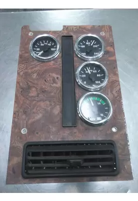 INTERNATIONAL 9400 GAUGE CLUSTER