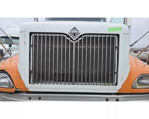 INTERNATIONAL 9400 Grille