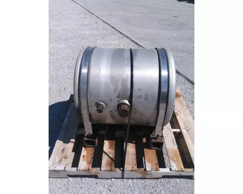 INTERNATIONAL 9400 HYDRAULIC TANK