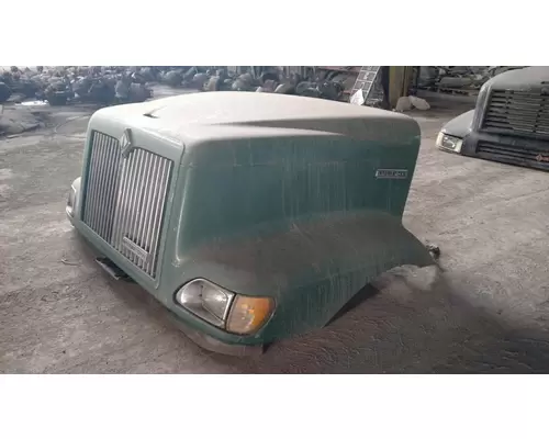 INTERNATIONAL 9400 Hood