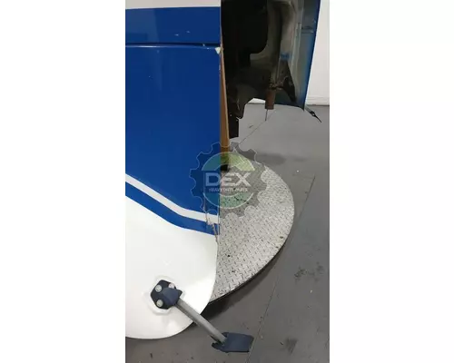 INTERNATIONAL 9400 Hood