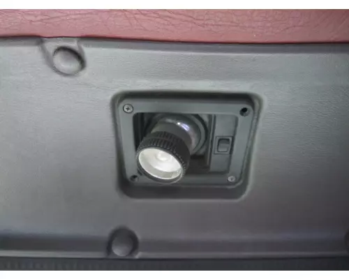 INTERNATIONAL 9400 INTERIOR CAB LIGHT