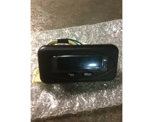 INTERNATIONAL 9400 Instrument Cluster
