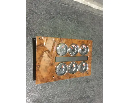 INTERNATIONAL 9400 Instrument Cluster