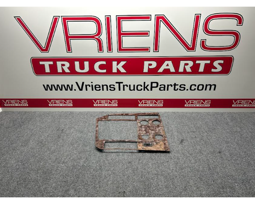 INTERNATIONAL 9400 Interior Parts, Misc.