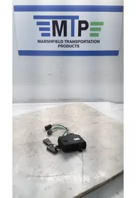 INTERNATIONAL 9400 Latches and Locks