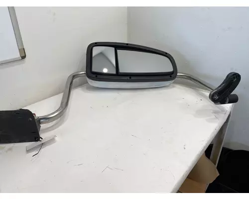 INTERNATIONAL 9400 Mirror (Side View)