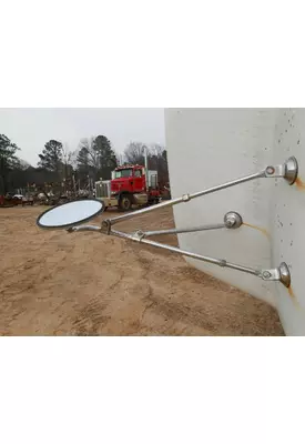 INTERNATIONAL 9400 Mirror