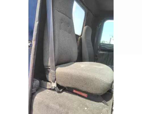 INTERNATIONAL 9400 SEAT, FRONT