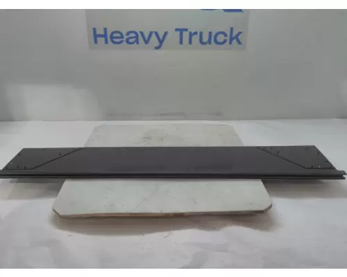 INTERNATIONAL 9400 Side Fairing
