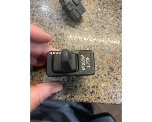INTERNATIONAL 9400 Switch