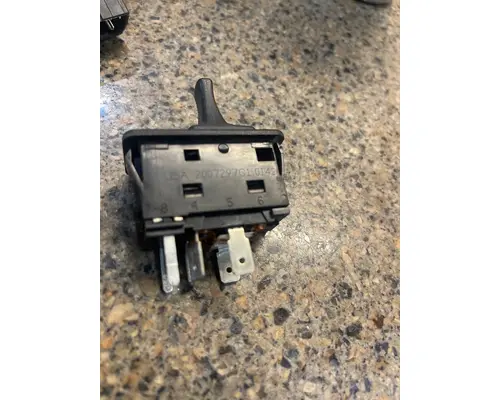 INTERNATIONAL 9400 Switch