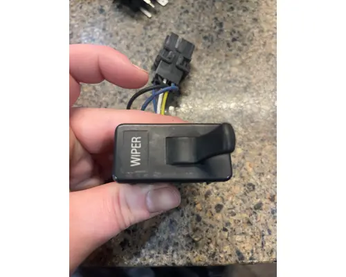 INTERNATIONAL 9400 Switch
