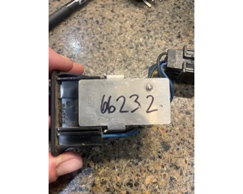 INTERNATIONAL 9400 Switch