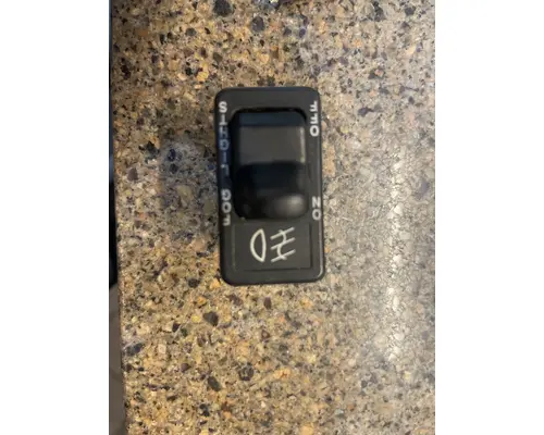 INTERNATIONAL 9400 Switch