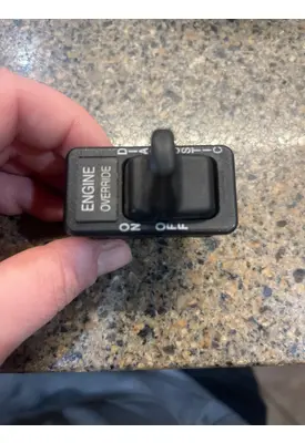 INTERNATIONAL 9400 Switch
