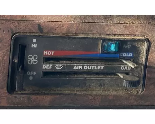 INTERNATIONAL 9400 Temperature Control