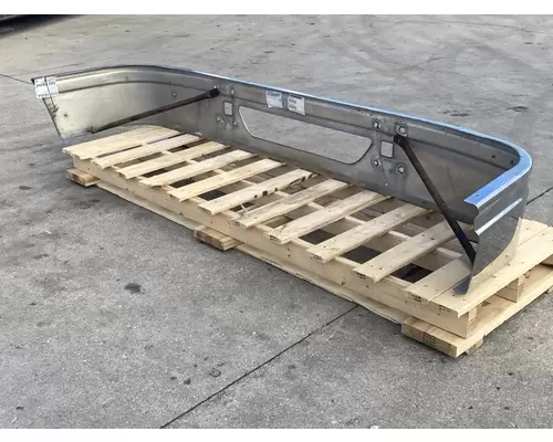 INTERNATIONAL 9400i Bumper Assembly, Front