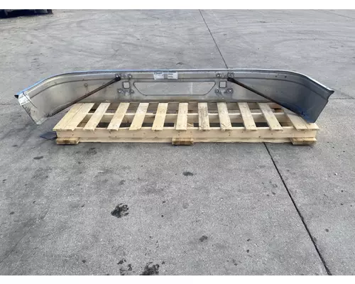INTERNATIONAL 9400i Bumper Assembly, Front