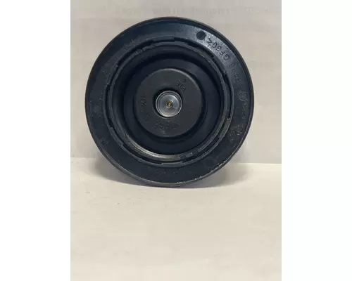 INTERNATIONAL 9400i Coolant Cap