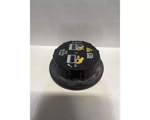 INTERNATIONAL 9400i Coolant Cap