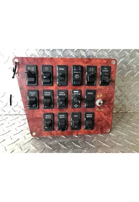 INTERNATIONAL 9400i Dash / Console Switch