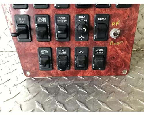 INTERNATIONAL 9400i Dash  Console Switch