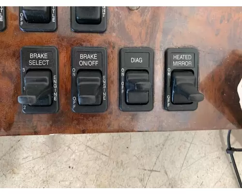INTERNATIONAL 9400i Dash  Console Switch